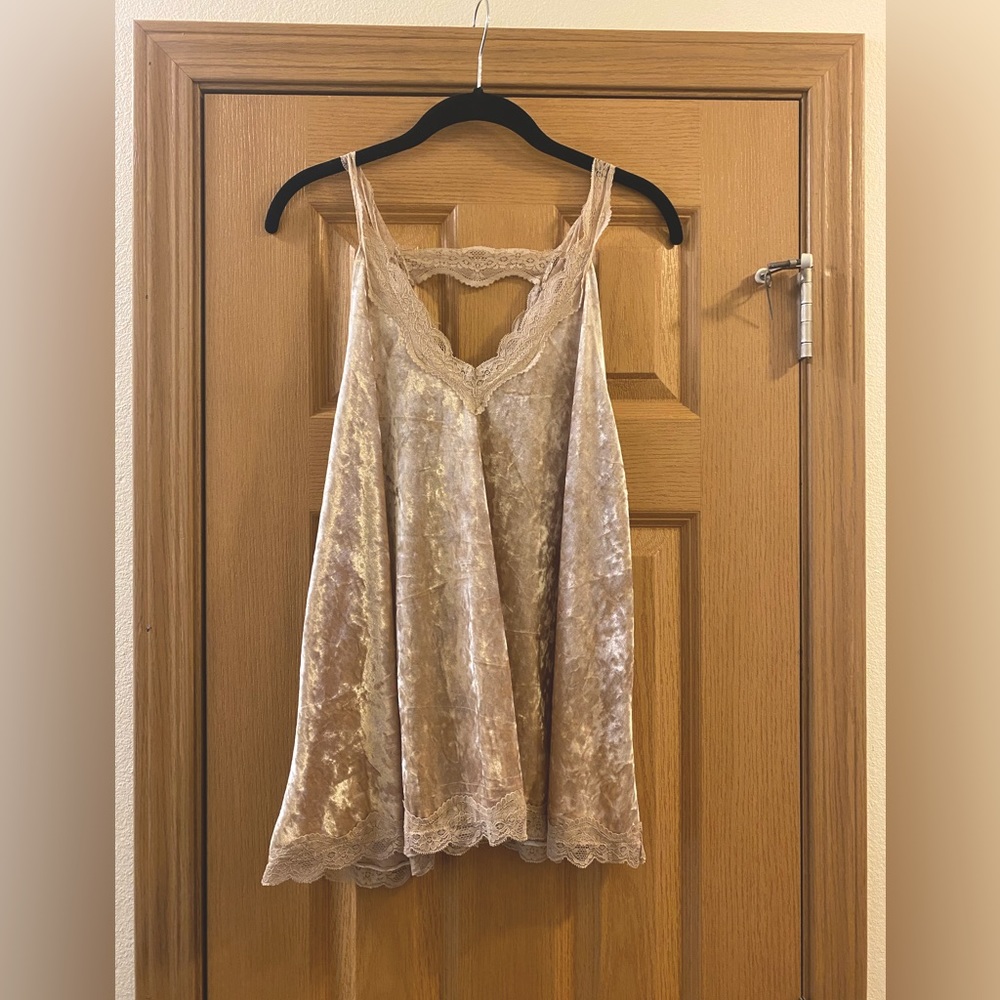 Pol crushed velvet tank top